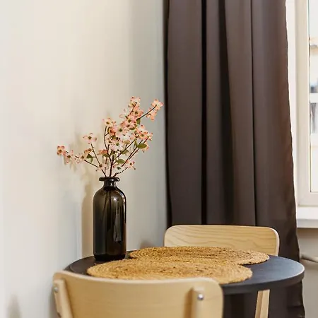 Apartman Beautiful In Downtown - Great Location Riga
